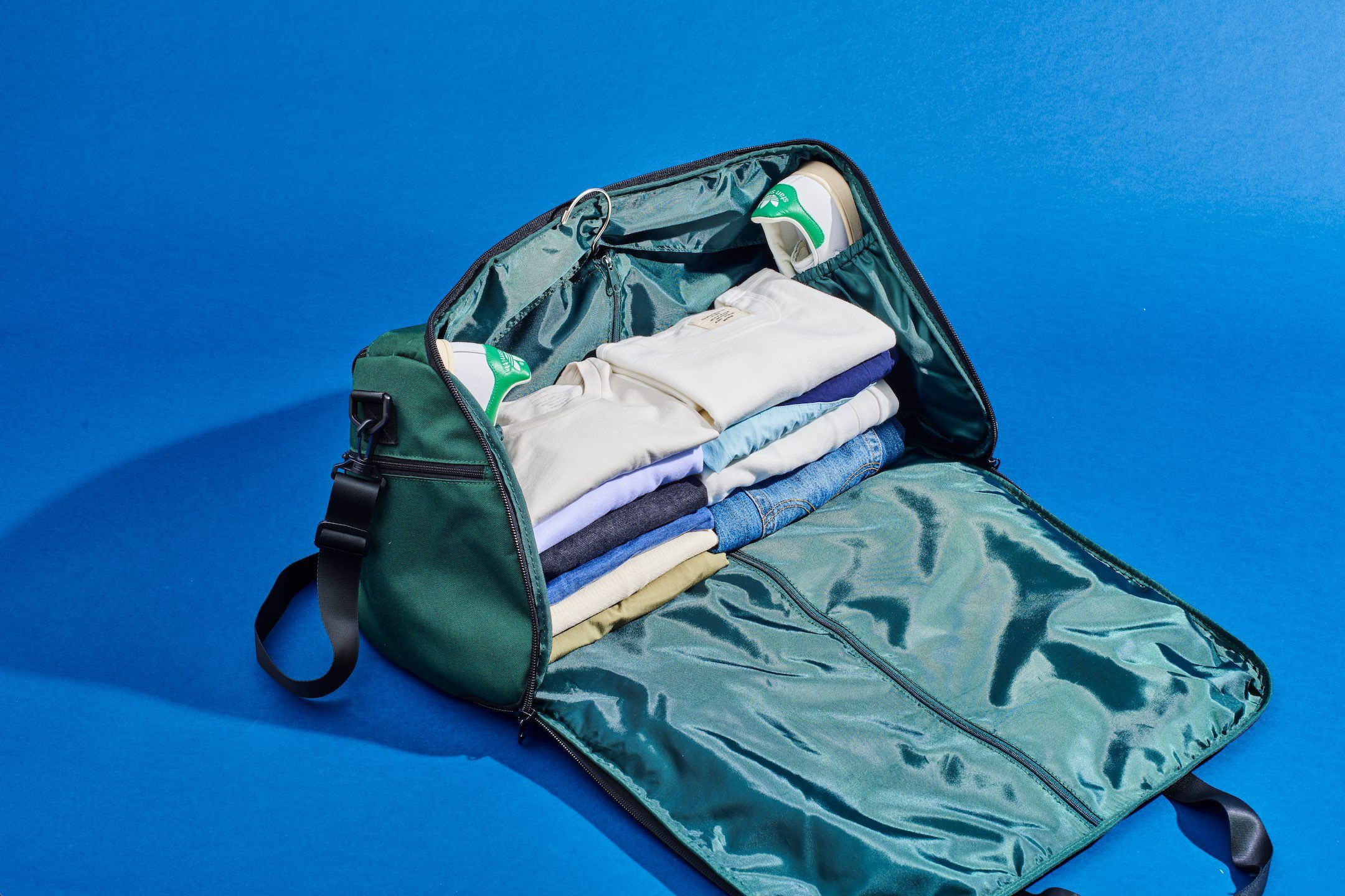 Tips to Using Travel Garment Bags & Avoiding Wrinkles | Travelpro